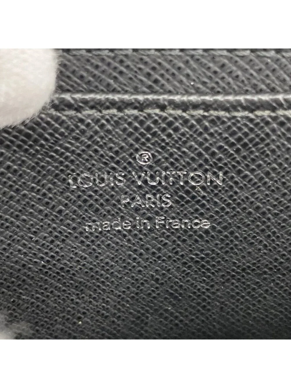 Louis Vuitton pet are number
